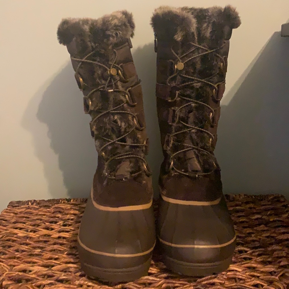 Lands End Brown winter boot